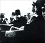 1923 - Manisa'da cirit oynayanları seyrederken