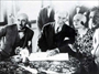 1929 – TBMM Başkanı Kâzım Özalp ve eşi, Başbakan İnönü’yle Ertuğrul Yatı’nda