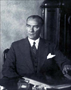 1932 – Yalova’da çalışma masasında